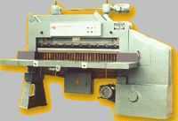 QZ1150-A 、QZH1300-AQZH1640特型全张切纸机-汕特包装印刷物资公司